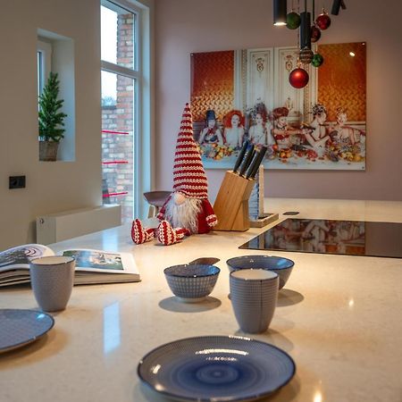Villa Cezar - Big House At The Center Of Bruges - Free Parking Екстериор снимка