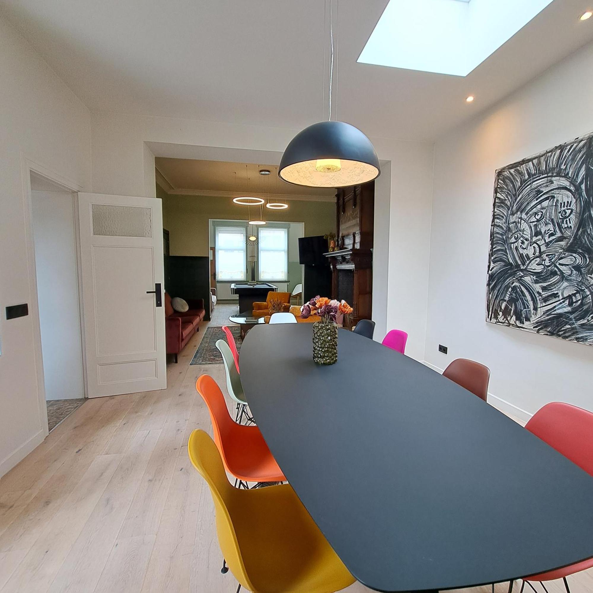 Villa Cezar - Big House At The Center Of Bruges - Free Parking Стая снимка